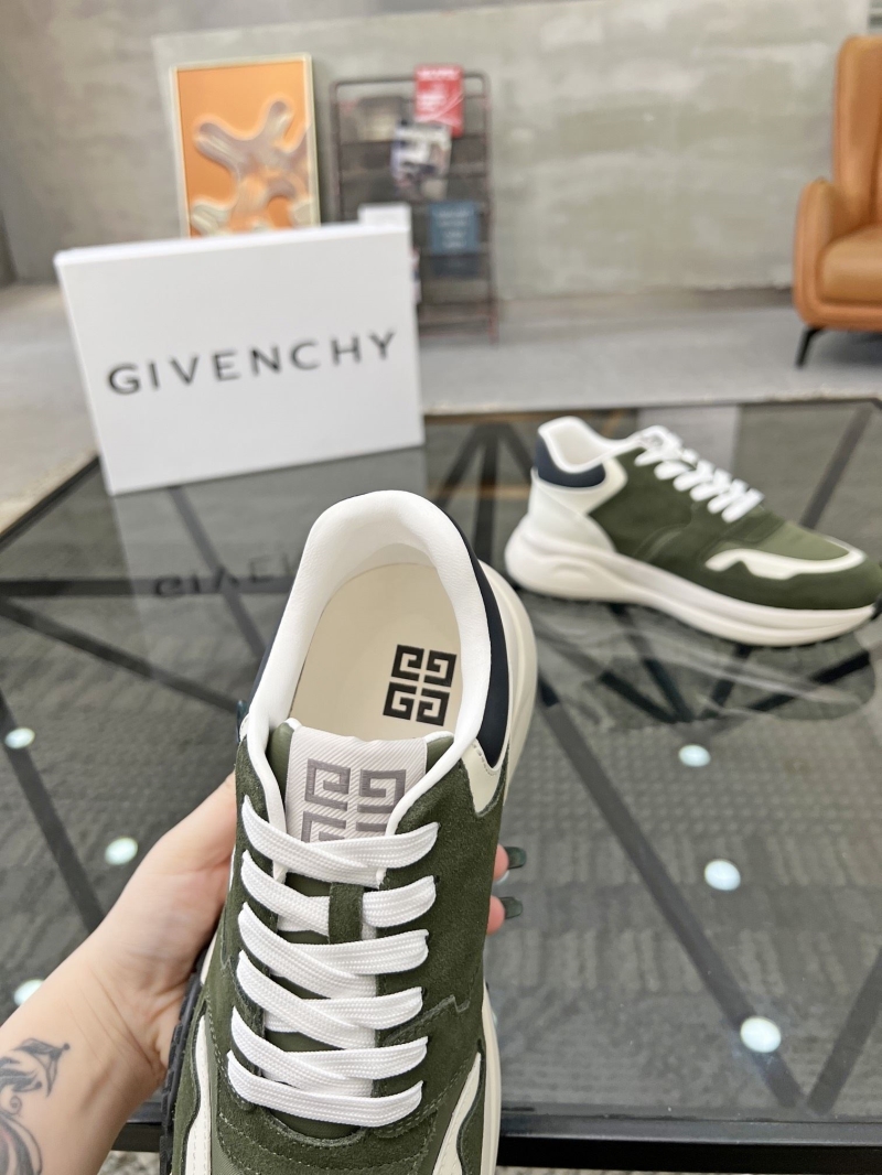 Givenchy Sneakers